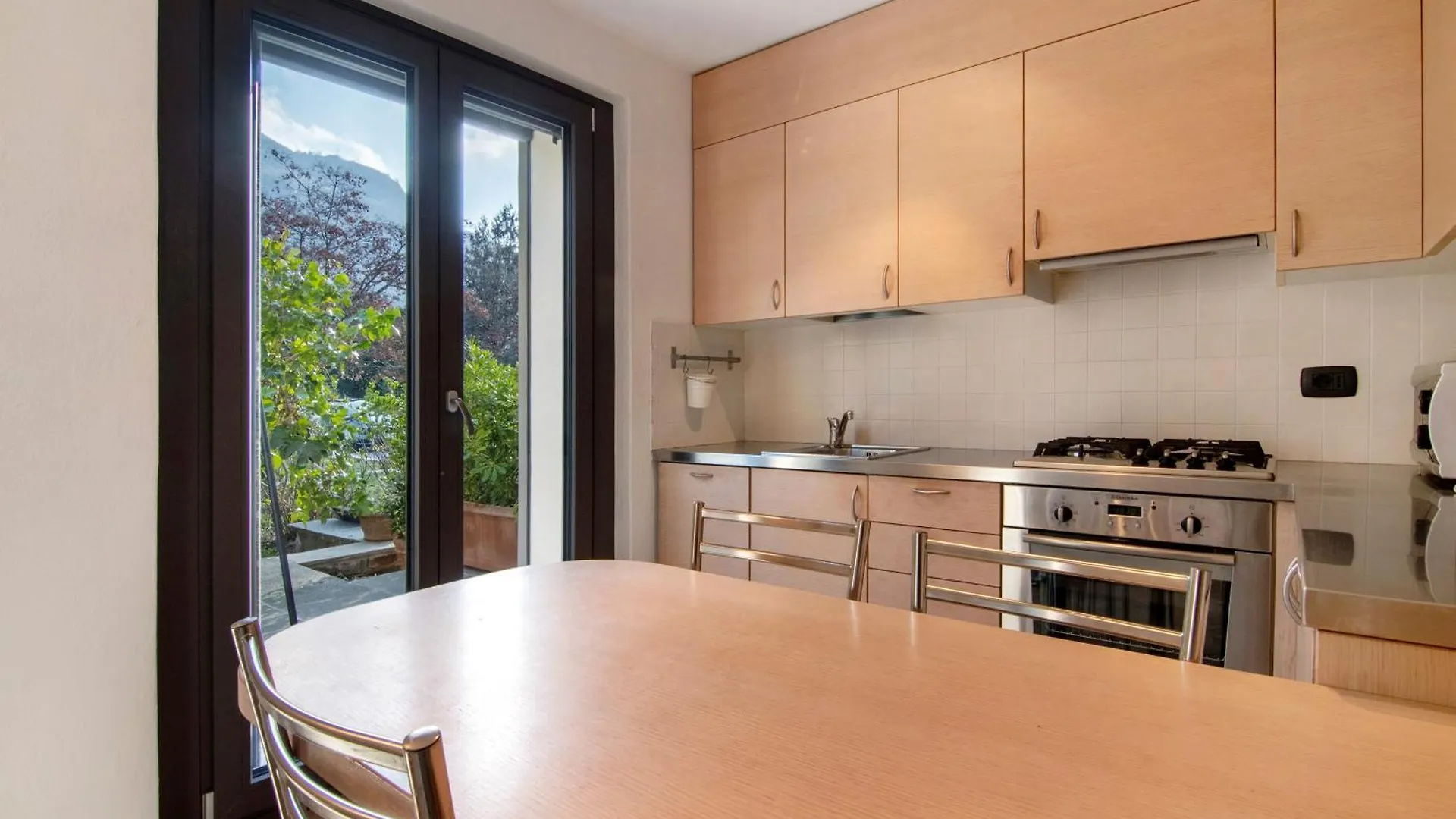 Il Nido Del Lago Carriola Apartment